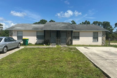 Commercial property in Englewood, Florida 135.27 sq.m. № 1370061 - photo 5