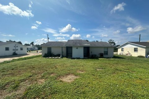 Propiedad comercial en venta en Englewood, Florida, 135.27 m2 № 1370061 - foto 7