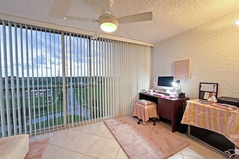 Copropriété à vendre à Deerfield Beach, Floride: 2 chambres, 99.41 m2 № 1372546 - photo 16