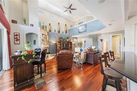 Casa en venta en Tampa, Florida, 4 dormitorios, 311.22 m2 № 1371833 - foto 10