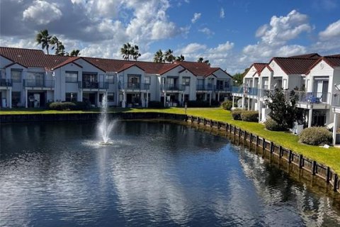 Appartement à louer à Orlando, Floride: 2 chambres, 83.61 m2 № 1371834 - photo 3