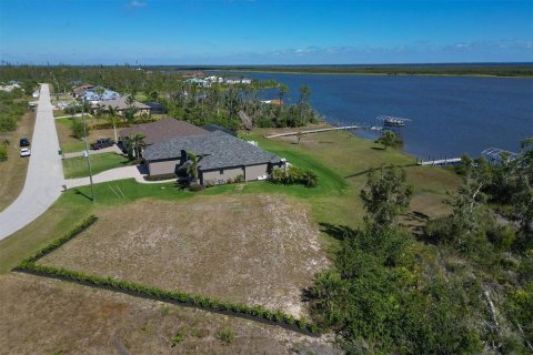 Terreno en venta en Port Charlotte, Florida № 1082694 - foto 5