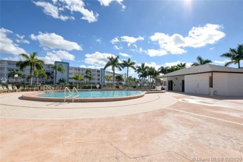 Condominio en venta en Boca Raton, Florida, 2 dormitorios, 77.57 m2 № 914229 - foto 15