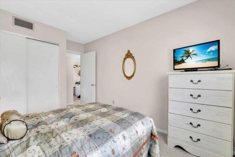 Copropriété à vendre à Bradenton, Floride: 2 chambres, 71.35 m2 № 1359482 - photo 12