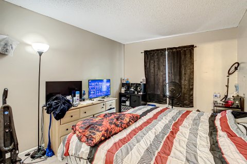 Condominio en venta en Orlando, Florida, 2 dormitorios, 78.97 m2 № 770331 - foto 15