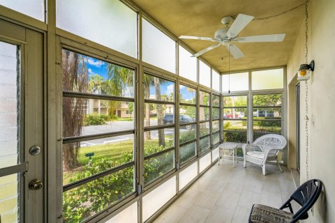 Copropriété à vendre à Vero Beach, Floride: 2 chambres, 92.9 m2 № 1116848 - photo 1