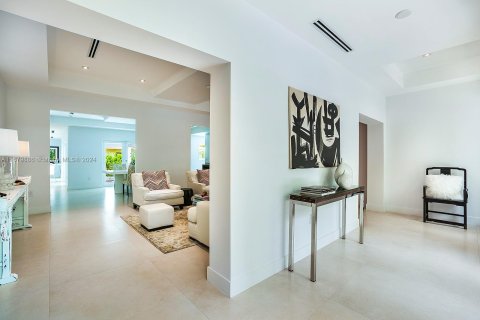 Villa ou maison à vendre à Coral Gables, Floride: 4 chambres, 324.32 m2 № 1410899 - photo 7