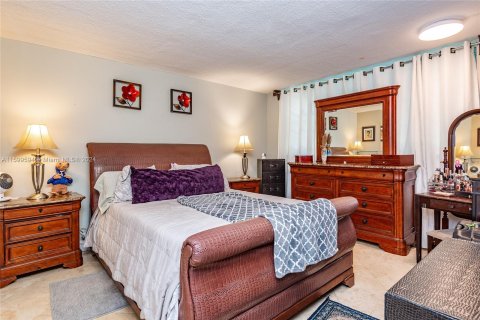 Copropriété à vendre à Deerfield Beach, Floride: 2 chambres, 90.12 m2 № 1221813 - photo 3