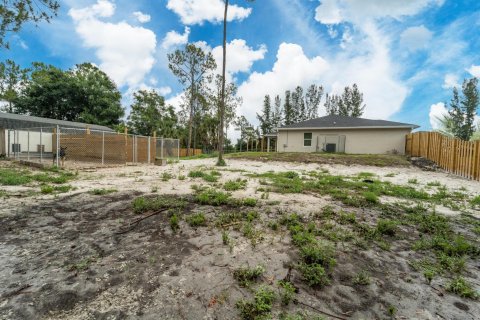 House in Loxahatchee Groves, Florida 4 bedrooms, 198.16 sq.m. № 1222533 - photo 7