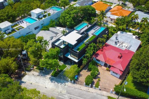 Casa en venta en Miami, Florida, 3 dormitorios, 276.85 m2 № 1329067 - foto 5