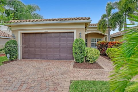 Villa ou maison à vendre à Boynton Beach, Floride: 3 chambres, 171.03 m2 № 1329247 - photo 1