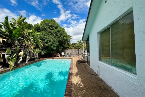 Casa en venta en Sunrise, Florida, 3 dormitorios, 132.29 m2 № 802501 - foto 6