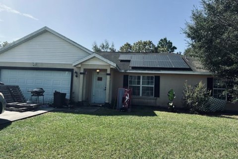 House in Ocala, Florida 3 bedrooms, 132.85 sq.m. № 1426087 - photo 1