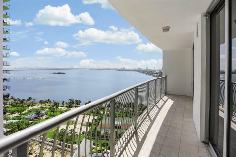 Copropriété à louer à Miami, Floride: 1 chambre, 73.49 m2 № 1345927 - photo 14