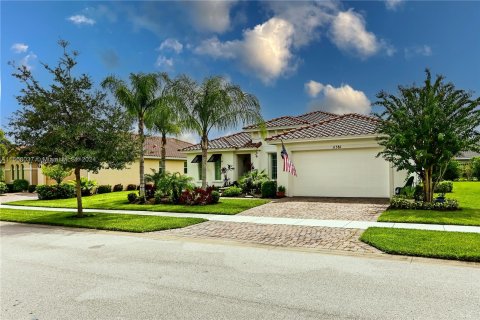 Villa ou maison à vendre à Port St. Lucie, Floride: 3 chambres, 211.45 m2 № 1384346 - photo 2