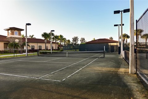 Casa en venta en Port St. Lucie, Florida, 3 dormitorios, 211.45 m2 № 1384346 - foto 20