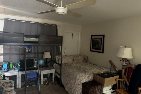 Condo in Deerfield Beach, Florida, 1 bedroom  № 1237493 - photo 7