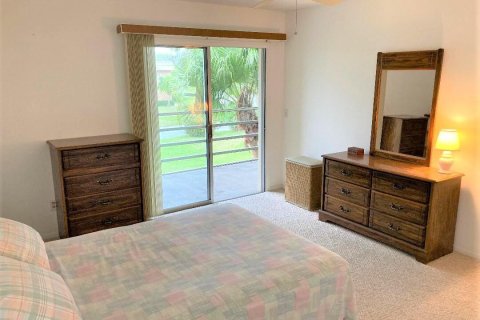 Condo in Vero Beach, Florida, 2 bedrooms  № 970241 - photo 21