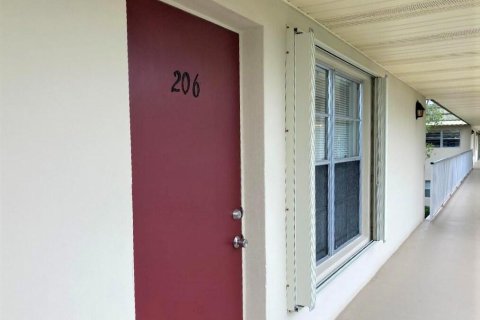Condominio en venta en Vero Beach, Florida, 2 dormitorios, 92.9 m2 № 970241 - foto 12