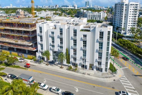 Купить коммерческую недвижимость в Майами-Бич, Флорида № 848787 - фото 3