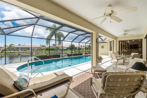 Villa ou maison à vendre à Punta Gorda, Floride: 3 chambres, 209.96 m2 № 1352764 - photo 29