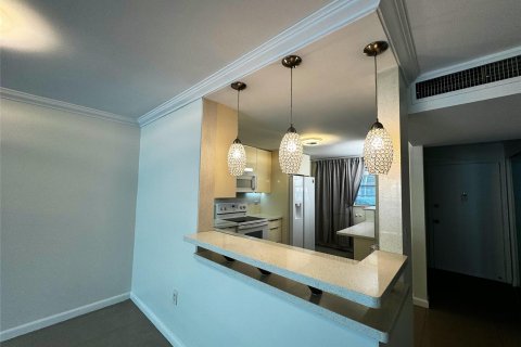 Condominio en venta en Miami, Florida, 1 dormitorio, 96.25 m2 № 1118254 - foto 8