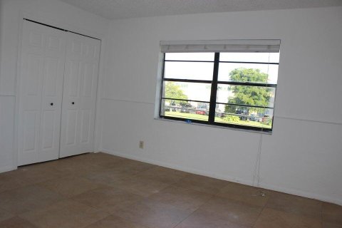 Adosado en venta en Delray Beach, Florida, 2 dormitorios, 137.68 m2 № 1118257 - foto 9