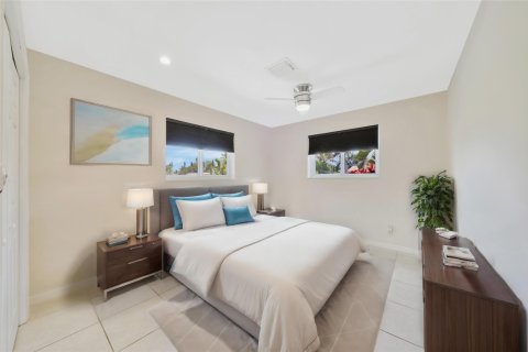 Casa en venta en Oakland Park, Florida, 3 dormitorios, 194.44 m2 № 1118255 - foto 21
