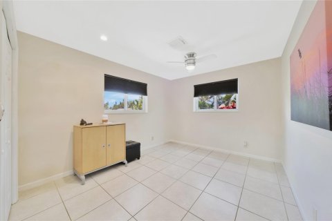 Villa ou maison à vendre à Oakland Park, Floride: 3 chambres, 194.44 m2 № 1118255 - photo 20