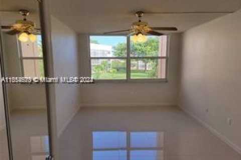 Copropriété à vendre à Margate, Floride: 1 chambre, 66.89 m2 № 1351614 - photo 17