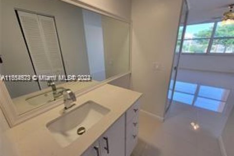 Copropriété à vendre à Margate, Floride: 1 chambre, 66.89 m2 № 1351614 - photo 23