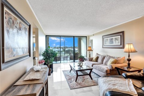 Condo in Boca Raton, Florida, 2 bedrooms  № 1378620 - photo 5