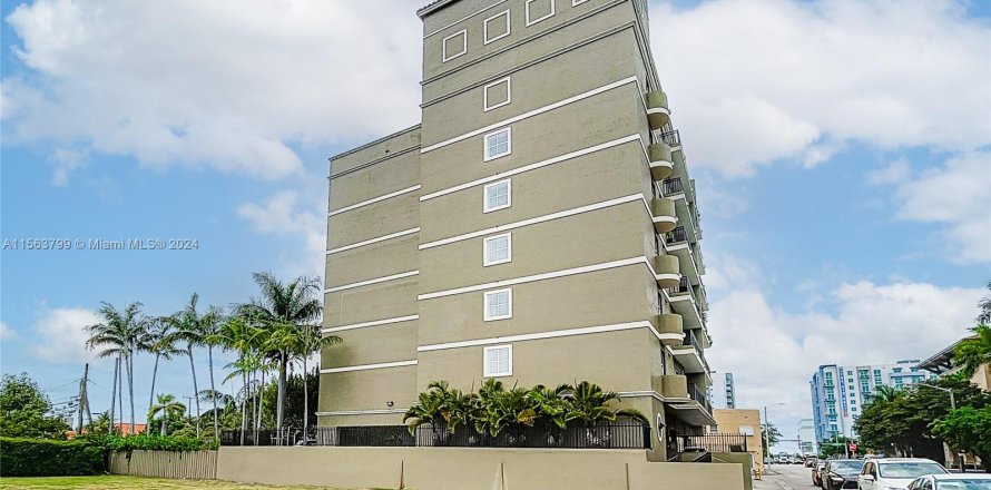 Condo à Miami, Floride, 1 chambre  № 1102990