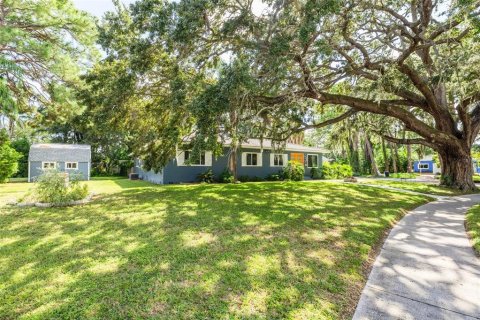 House in Dunedin, Florida 3 bedrooms, 181.53 sq.m. № 1390994 - photo 3