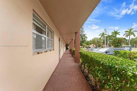 Condominio en venta en Sunrise, Florida, 2 dormitorios, 78.97 m2 № 1310876 - foto 25