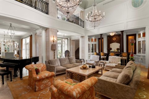 Villa ou maison à vendre à Fisher Island, Floride: 6 chambres, 873.56 m2 № 1345564 - photo 6