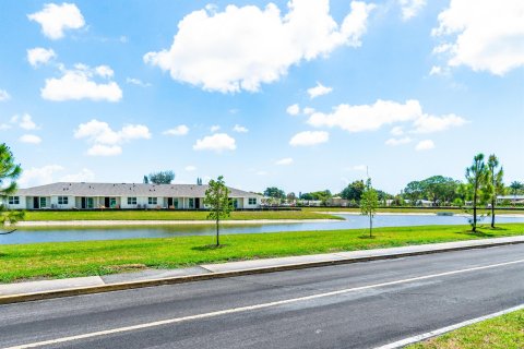 Villa ou maison à vendre à Delray Beach, Floride: 2 chambres, 109.62 m2 № 1161943 - photo 18