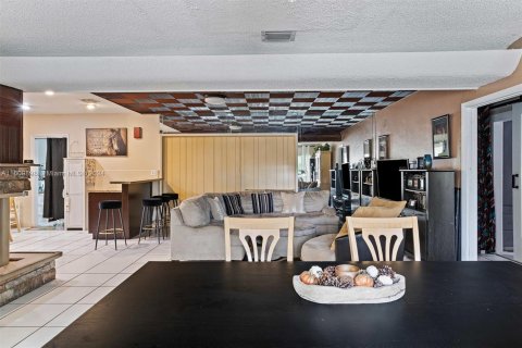 Casa en venta en Dania Beach, Florida, 3 dormitorios, 174.19 m2 № 1234087 - foto 3
