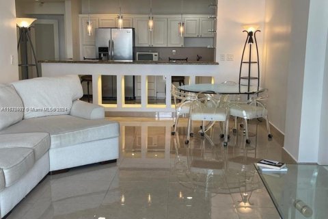 Condo in Sunny Isles Beach, Florida, 1 bedroom  № 1406356 - photo 11