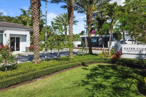 Condominio en venta en North Palm Beach, Florida, 3 dormitorios, 181.07 m2 № 747863 - foto 7
