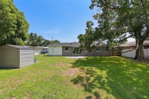 Villa ou maison à vendre à Kissimmee, Floride: 3 chambres, 96.99 m2 № 1344273 - photo 15