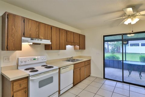 Duplex à vendre à New Smyrna Beach, Floride: 2 chambres, 75.81 m2 № 890937 - photo 5