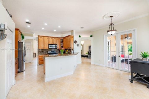 Casa en venta en Southwest Ranches, Florida, 7 dormitorios, 534.93 m2 № 1272385 - foto 10