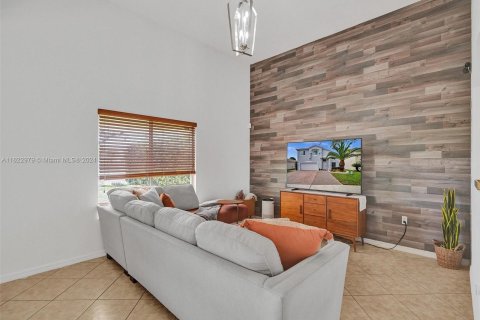 Casa en venta en Miramar, Florida, 3 dormitorios, 171.03 m2 № 1272300 - foto 8