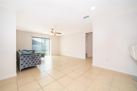 Casa en venta en Poinciana, Florida, 3 dormitorios, 117.43 m2 № 1403841 - foto 6