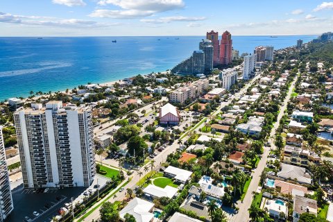 Condo in Fort Lauderdale, Florida, 2 bedrooms  № 1136578 - photo 29