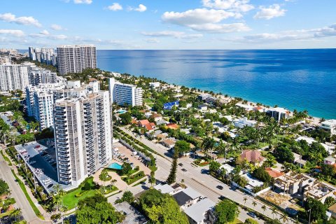 Condo in Fort Lauderdale, Florida, 2 bedrooms  № 1136578 - photo 2