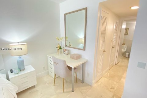 Copropriété à vendre à Hallandale Beach, Floride: 1 chambre, 68.38 m2 № 1310114 - photo 9