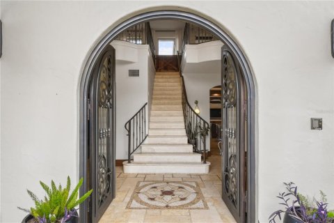 Villa ou maison à vendre à Orlando, Floride: 5 chambres, 644.56 m2 № 1393864 - photo 9