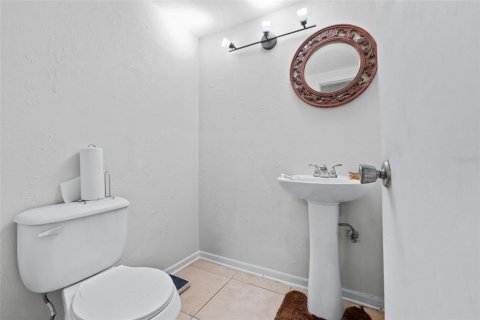 Condo in Orlando, Florida, 2 bedrooms  № 1317051 - photo 11